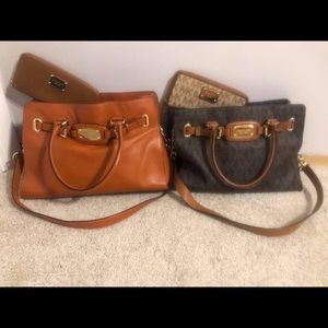 Micheal Kors purse and wallet